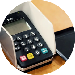 クレジットカードのご利用ができます